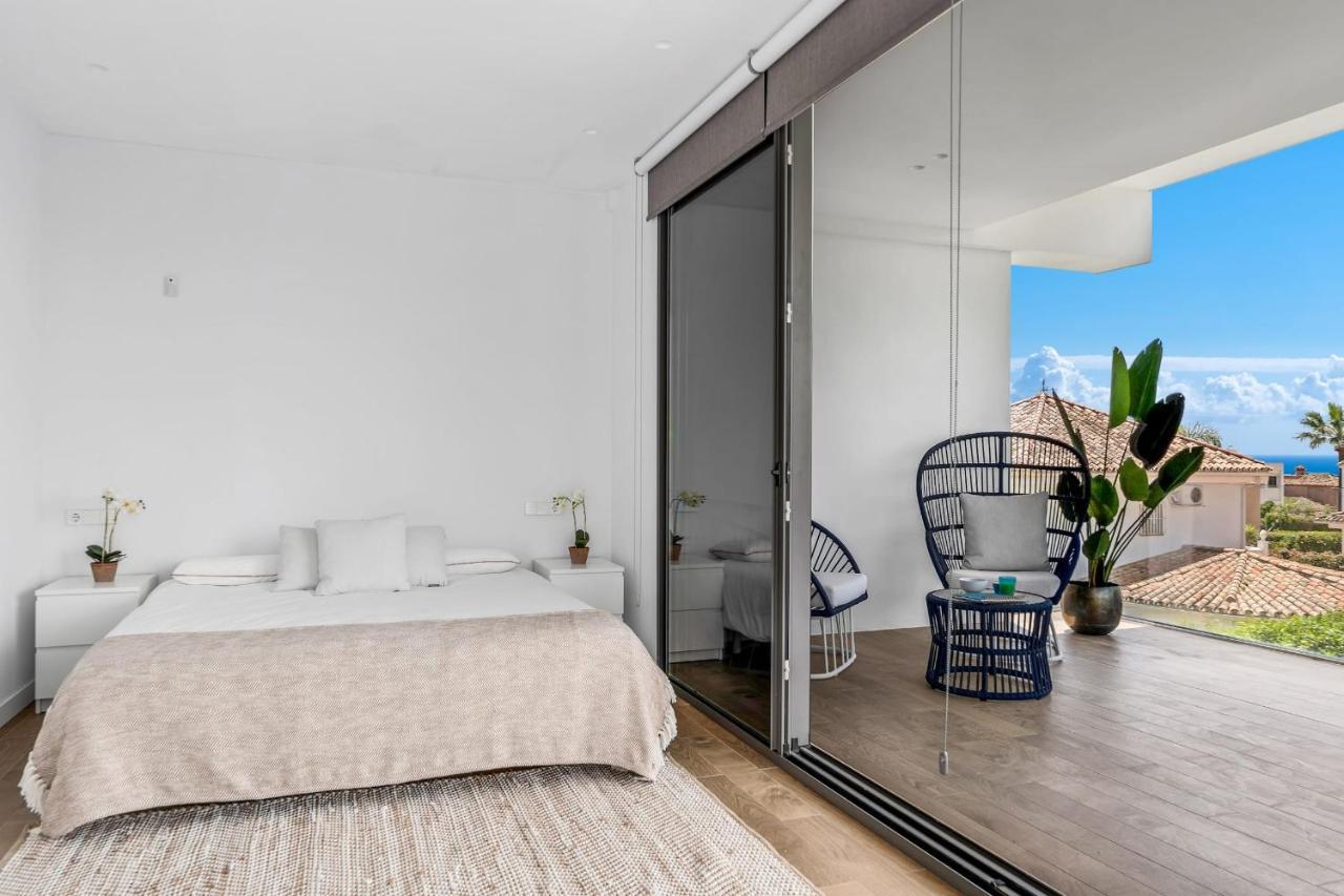All About Villa Gladiolo Marbella Exterior photo